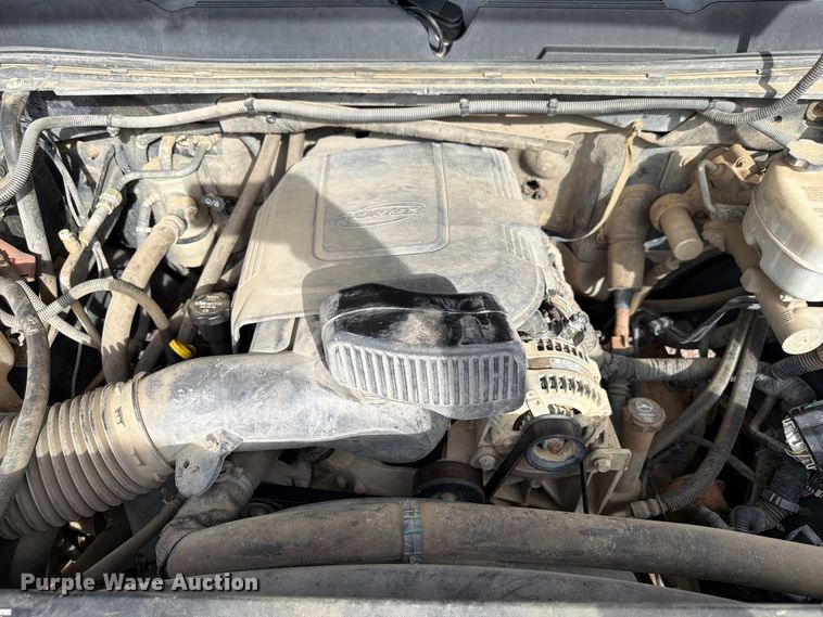 image for item FP3096 2013 Chevrolet Silverado 2500HD Crew Cab pickup truck