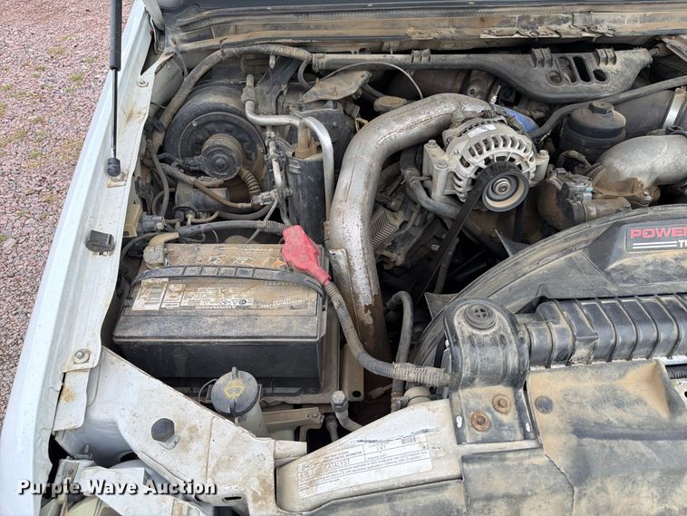image for item FP3097 2004 Ford F350 Super Duty Crew Cab pickup truck