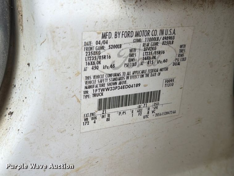 image for item FP3097 2004 Ford F350 Super Duty Crew Cab pickup truck