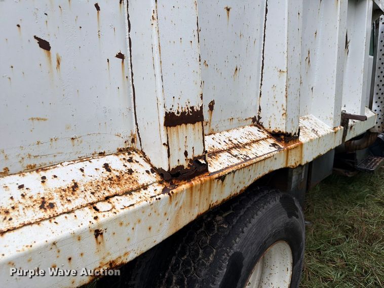 image for item FP3099 1985 International 1954 Crew Cab dump truck