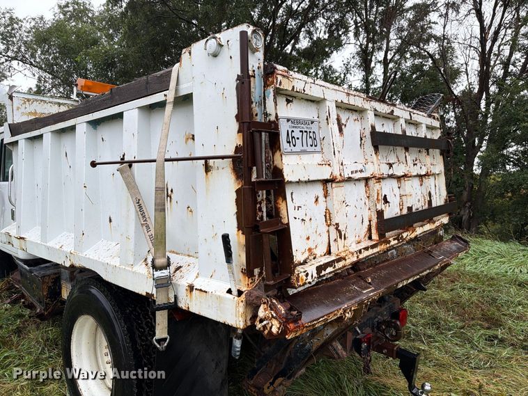 image for item FP3099 1985 International 1954 Crew Cab dump truck