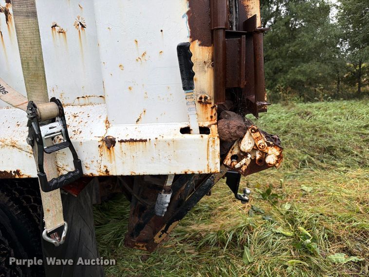 image for item FP3099 1985 International 1954 Crew Cab dump truck