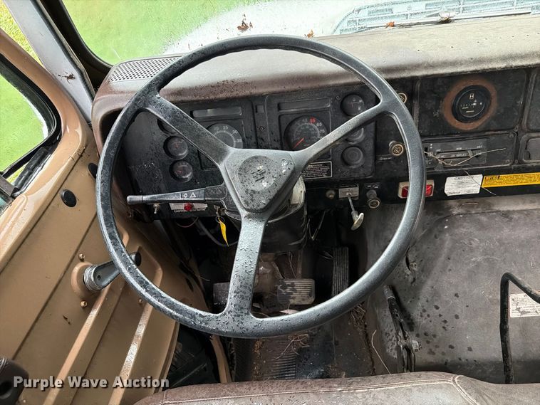 image for item FP3099 1985 International 1954 Crew Cab dump truck