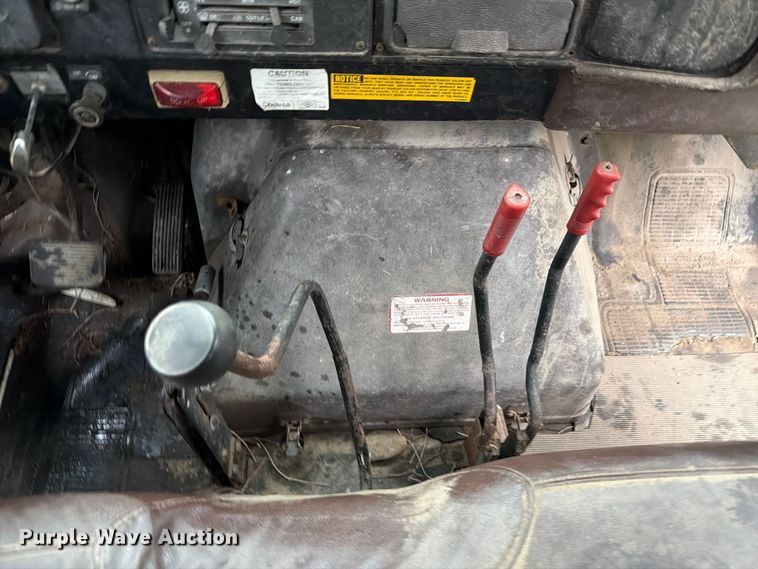 image for item FP3099 1985 International 1954 Crew Cab dump truck