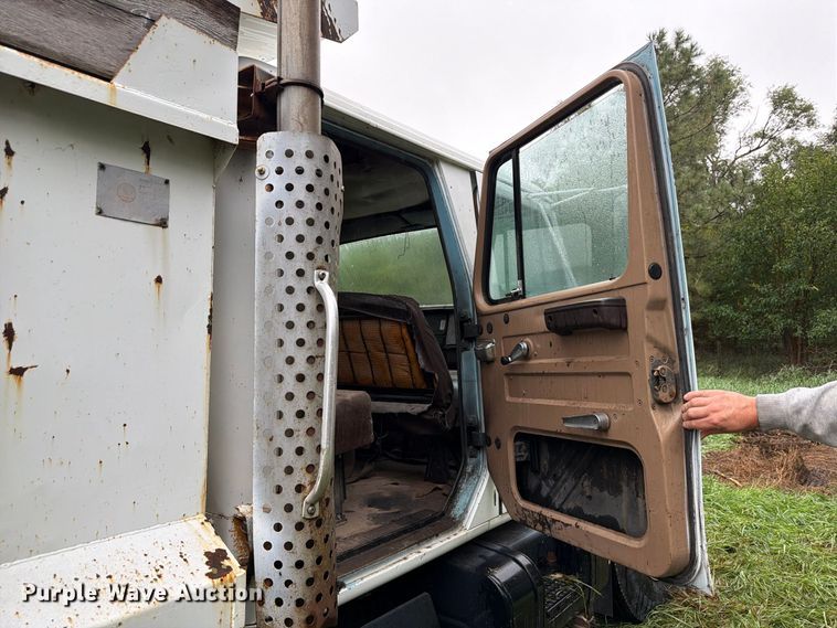 image for item FP3099 1985 International 1954 Crew Cab dump truck