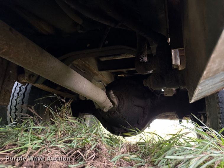 image for item FP3099 1985 International 1954 Crew Cab dump truck
