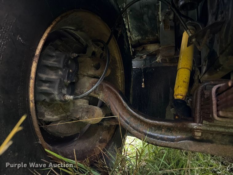 image for item FP3099 1985 International 1954 Crew Cab dump truck