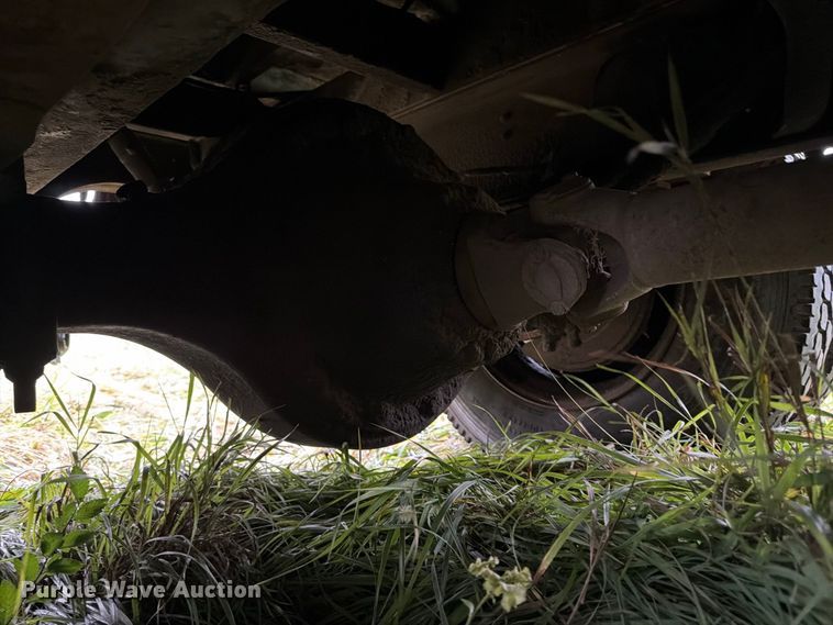 image for item FP3099 1985 International 1954 Crew Cab dump truck