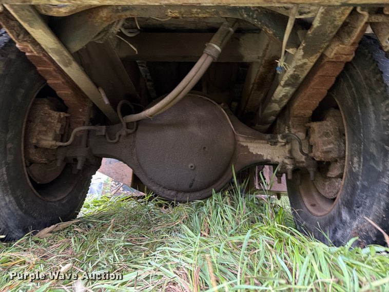 image for item FP3099 1985 International 1954 Crew Cab dump truck