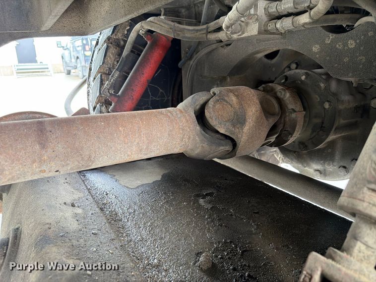 image for item FP3101 2015 Shuttlewagon Navigator NVX5025 railcar mover