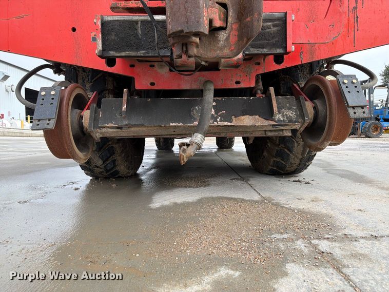 image for item FP3101 2015 Shuttlewagon Navigator NVX5025 railcar mover