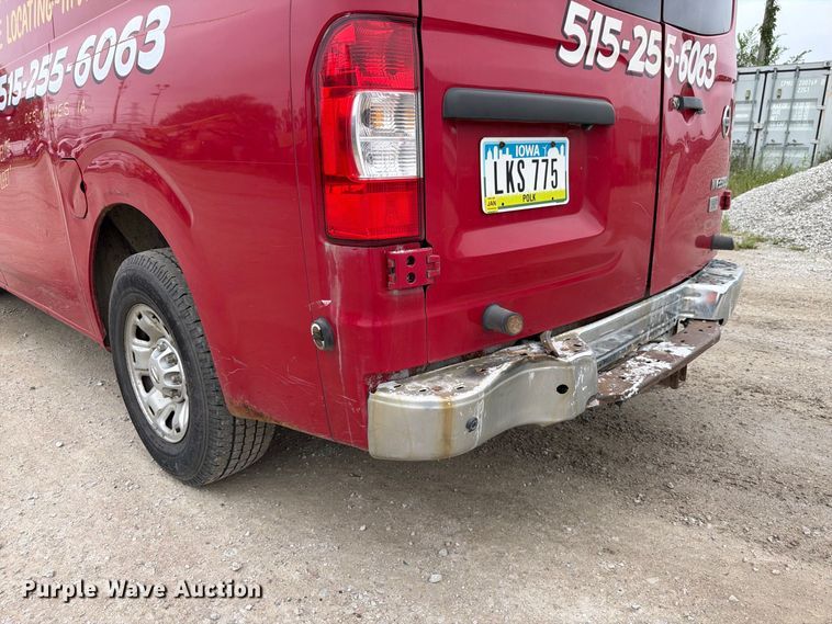 image for item FP3104 2012 Nissan NV3500HD van