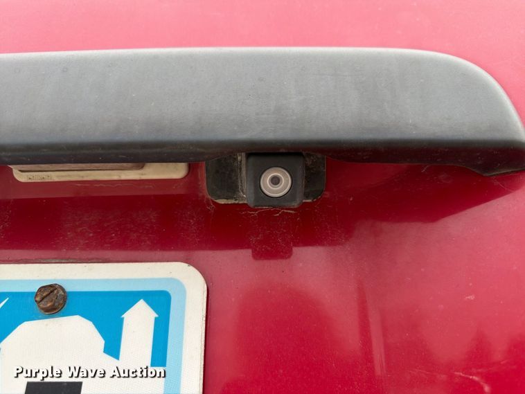 image for item FP3104 2012 Nissan NV3500HD van