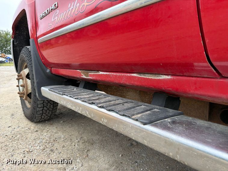 image for item FP3105 2015 Chevrolet Silverado 3500HD Crew Cab pickup truck