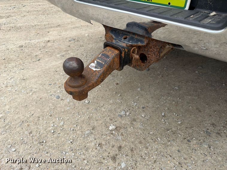 image for item FP3105 2015 Chevrolet Silverado 3500HD Crew Cab pickup truck
