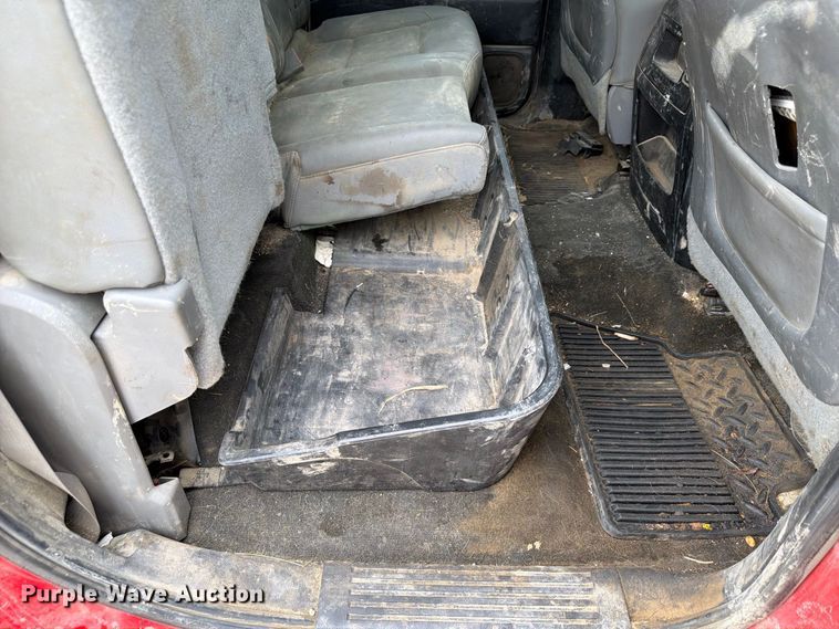 image for item FP3105 2015 Chevrolet Silverado 3500HD Crew Cab pickup truck