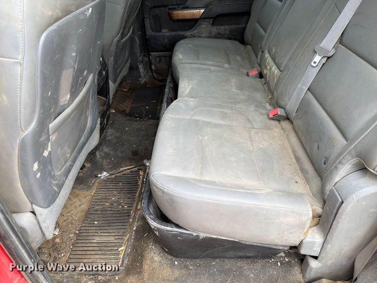 image for item FP3105 2015 Chevrolet Silverado 3500HD Crew Cab pickup truck