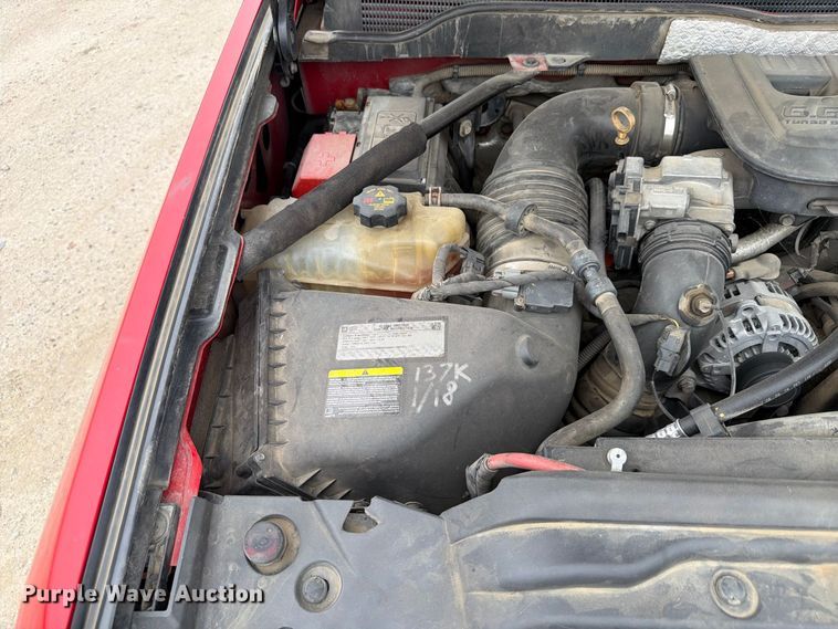 image for item FP3105 2015 Chevrolet Silverado 3500HD Crew Cab pickup truck