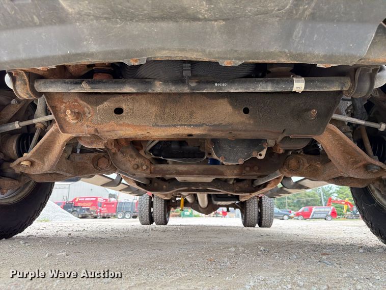 image for item FP3105 2015 Chevrolet Silverado 3500HD Crew Cab pickup truck