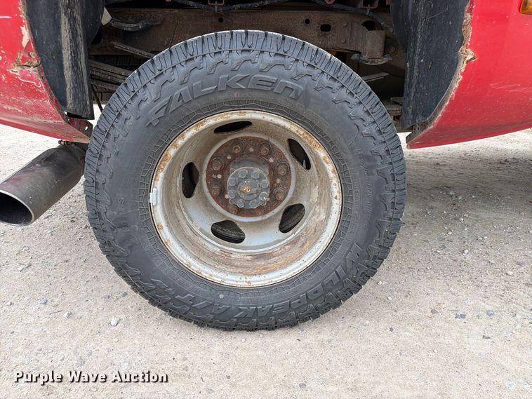 image for item FP3105 2015 Chevrolet Silverado 3500HD Crew Cab pickup truck