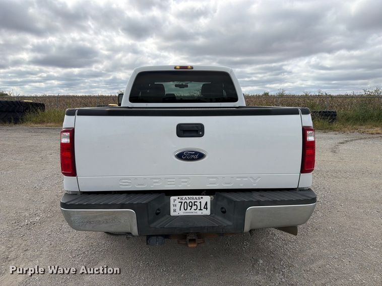 image for item FP3116 2011 Ford F250 Super Duty Ext. Cab pickup truck