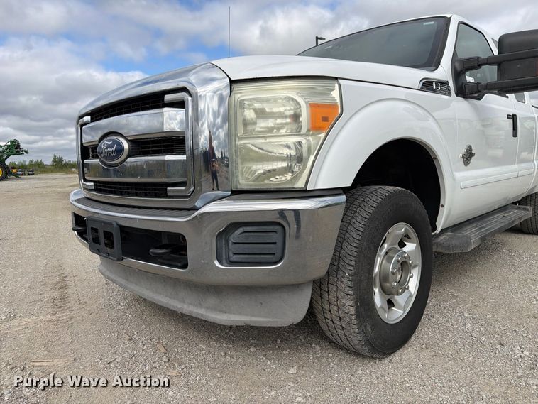 image for item FP3116 2011 Ford F250 Super Duty Ext. Cab pickup truck
