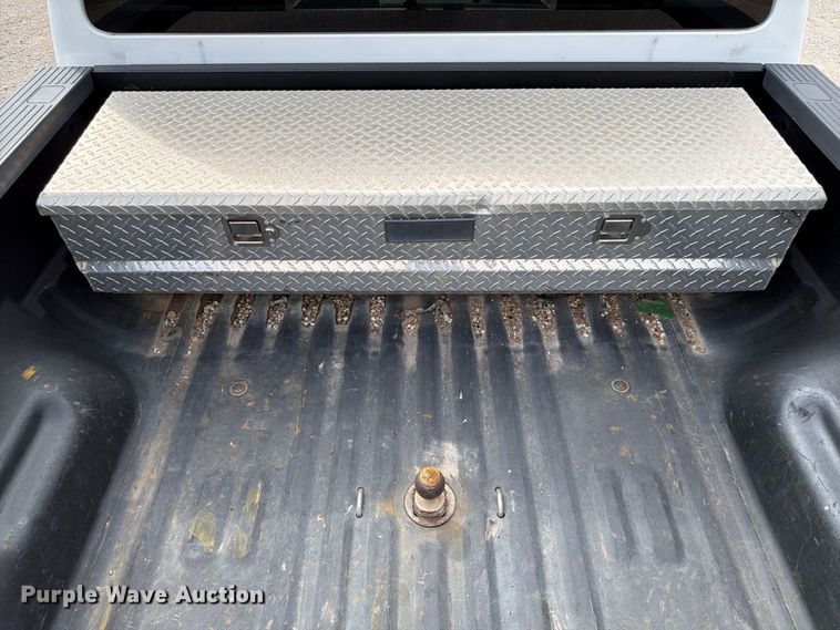 image for item FP3116 2011 Ford F250 Super Duty Ext. Cab pickup truck