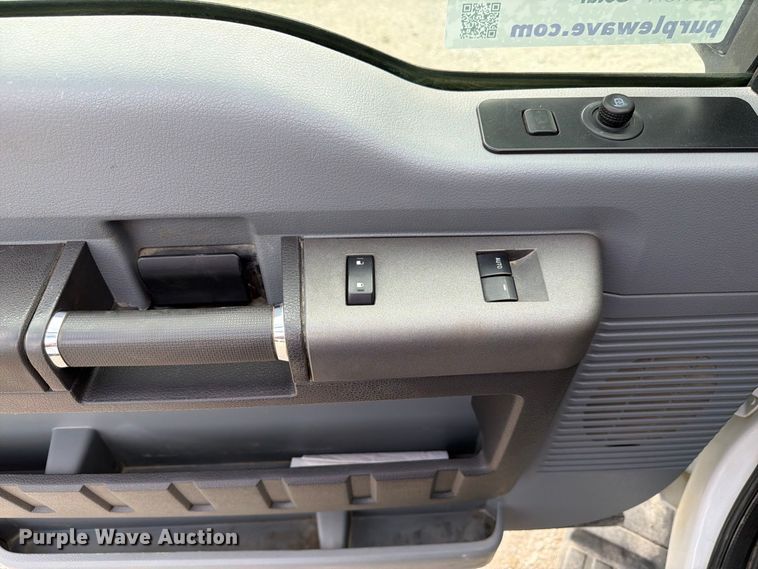 image for item FP3116 2011 Ford F250 Super Duty Ext. Cab pickup truck