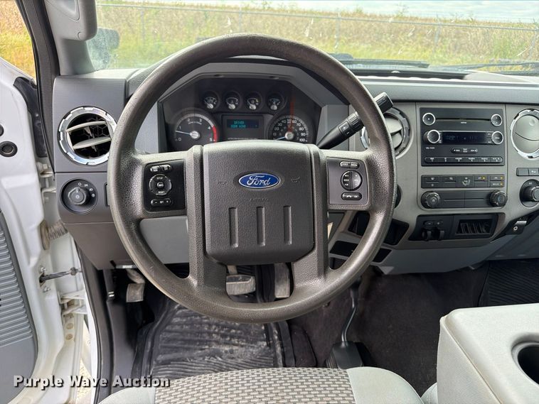 image for item FP3116 2011 Ford F250 Super Duty Ext. Cab pickup truck