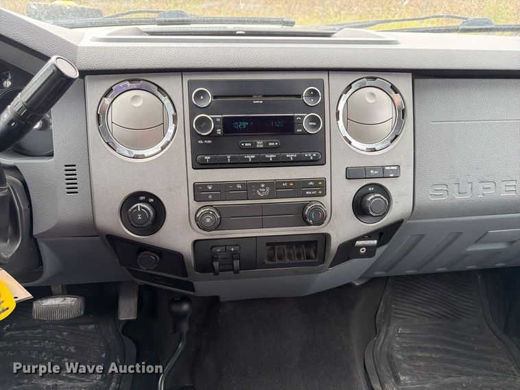 image for item FP3116 2011 Ford F250 Super Duty Ext. Cab pickup truck