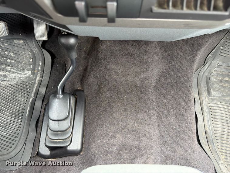 image for item FP3116 2011 Ford F250 Super Duty Ext. Cab pickup truck