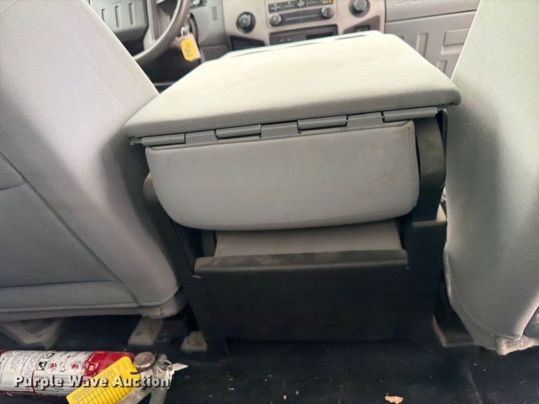 image for item FP3116 2011 Ford F250 Super Duty Ext. Cab pickup truck