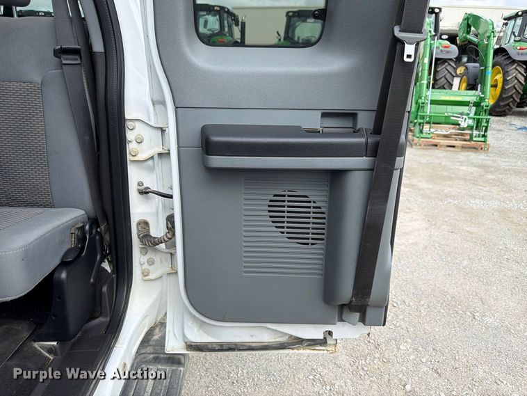 image for item FP3116 2011 Ford F250 Super Duty Ext. Cab pickup truck