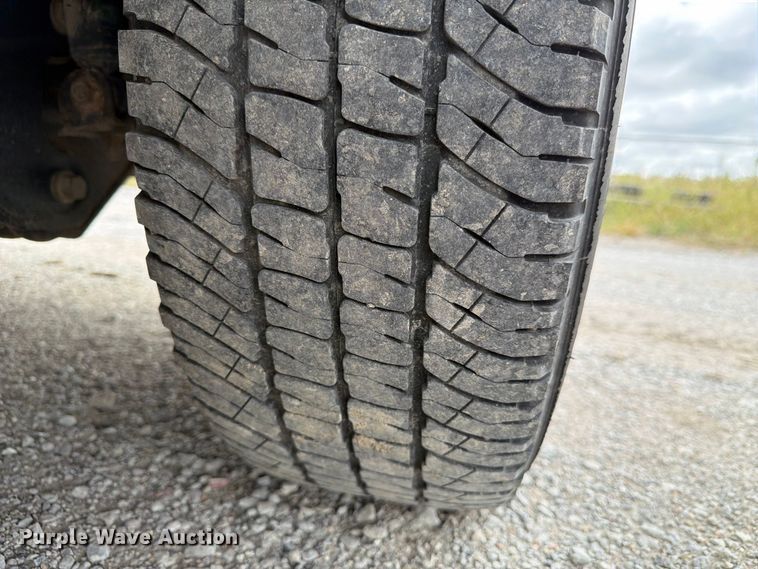 image for item FP3116 2011 Ford F250 Super Duty Ext. Cab pickup truck