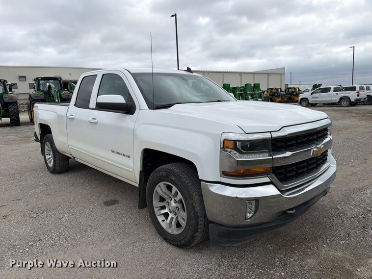 image for item FP3117 2018 Chevrolet Silverado 1500 Crew Cab pickup truck