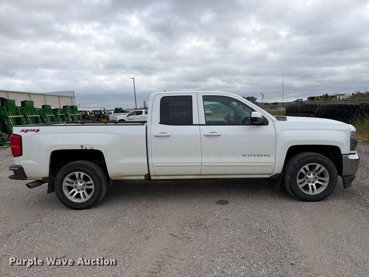 image for item FP3117 2018 Chevrolet Silverado 1500 Crew Cab pickup truck