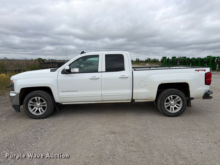 image for item FP3117 2018 Chevrolet Silverado 1500 Crew Cab pickup truck