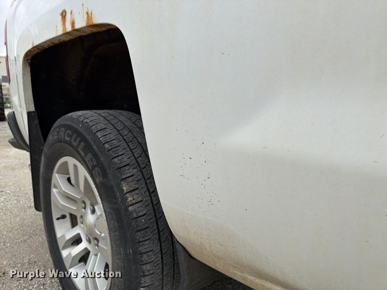 image for item FP3117 2018 Chevrolet Silverado 1500 Crew Cab pickup truck
