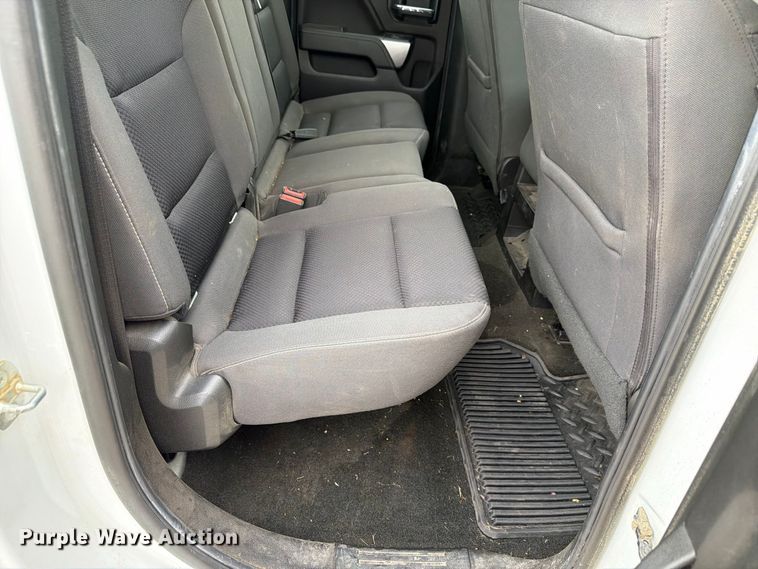 image for item FP3117 2018 Chevrolet Silverado 1500 Crew Cab pickup truck