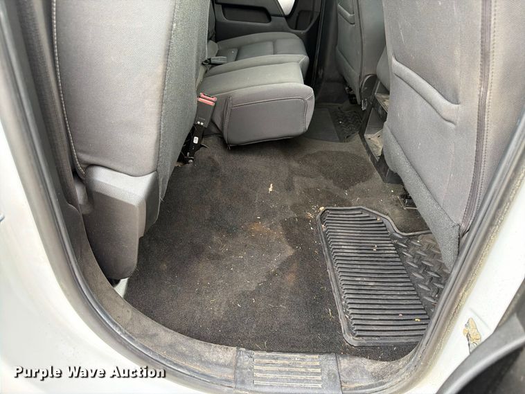 image for item FP3117 2018 Chevrolet Silverado 1500 Crew Cab pickup truck