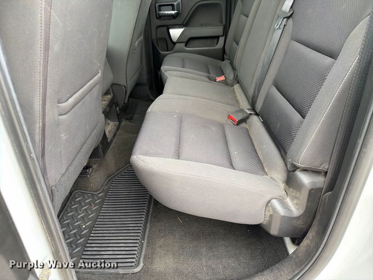 image for item FP3117 2018 Chevrolet Silverado 1500 Crew Cab pickup truck