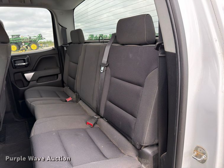 image for item FP3117 2018 Chevrolet Silverado 1500 Crew Cab pickup truck