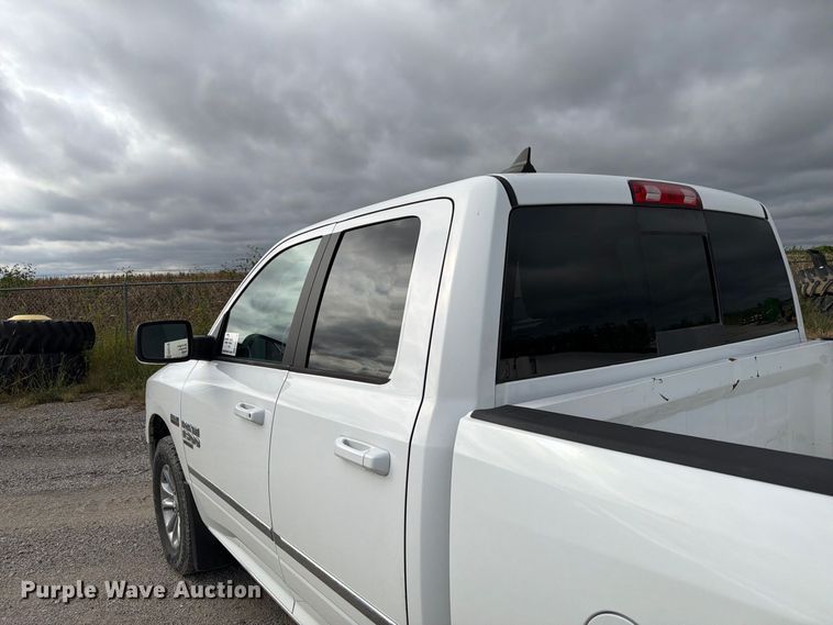 image for item FP3118 2019 RAM 1500 Crew Cab pickup truck