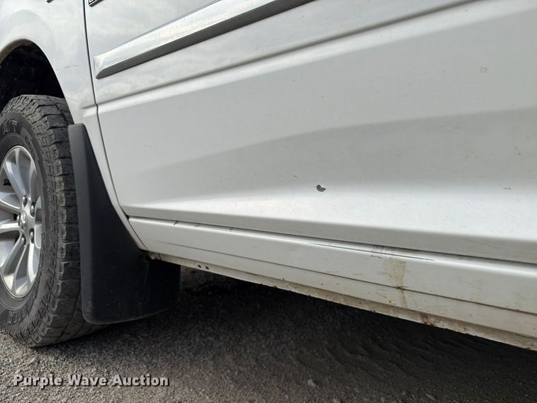 image for item FP3118 2019 RAM 1500 Crew Cab pickup truck