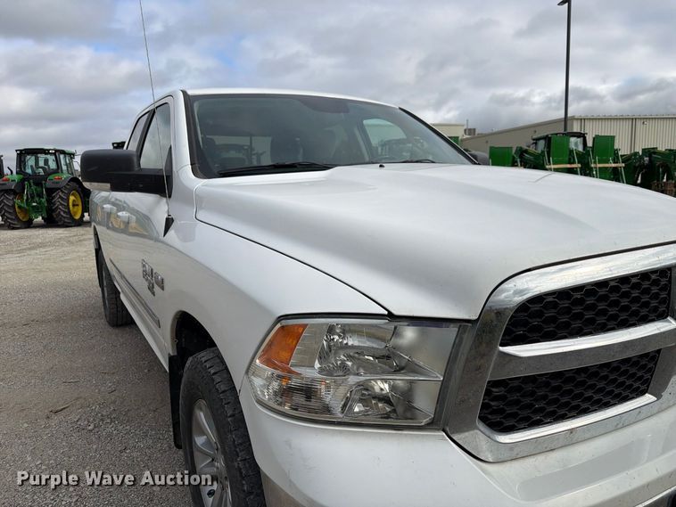 image for item FP3118 2019 RAM 1500 Crew Cab pickup truck