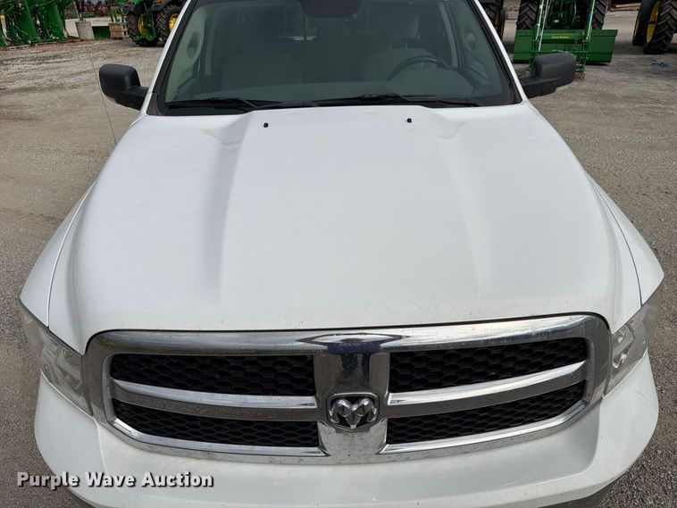 image for item FP3118 2019 RAM 1500 Crew Cab pickup truck