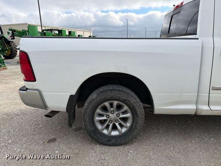 image for item FP3118 2019 RAM 1500 Crew Cab pickup truck