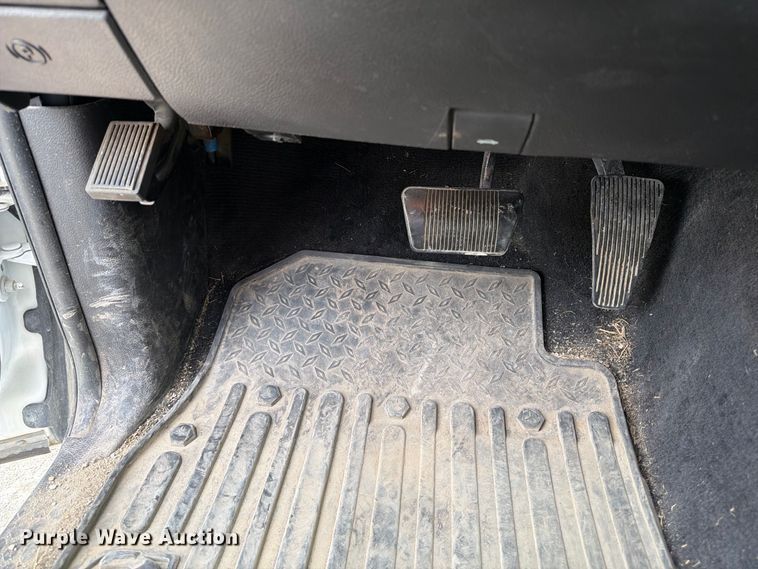 image for item FP3118 2019 RAM 1500 Crew Cab pickup truck