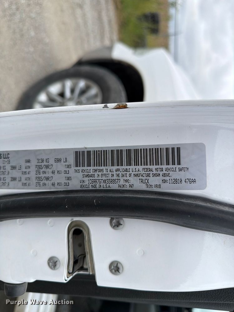 image for item FP3118 2019 RAM 1500 Crew Cab pickup truck