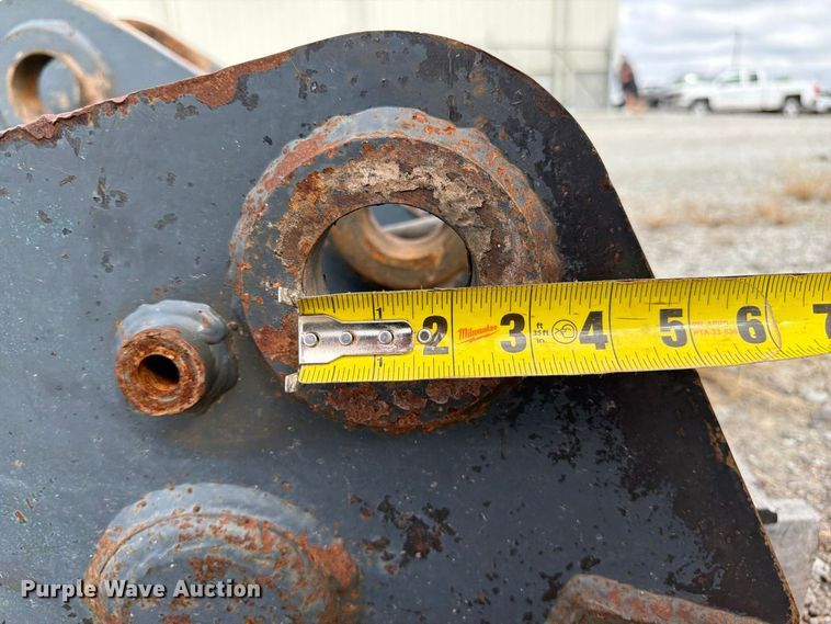 image for item FP3119 Dymax wheel loader hydraulic quick coupler